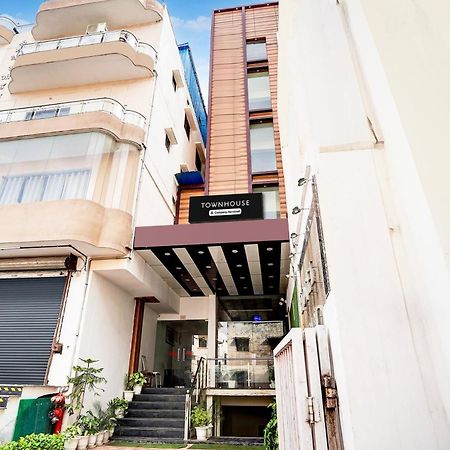 Townhouse Ram Katora Near Vishwanath Temple Formerly Sv Grand Hotel Benares Buitenkant foto
